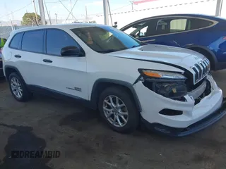2015 Jeep Cherokee Sport with VIN 1C4PJLAB7FW566286, listed as a IAAI auction lot 42239202 with 117,761 mi miles and . Bid and sale history available at DreamBid. Image 1.