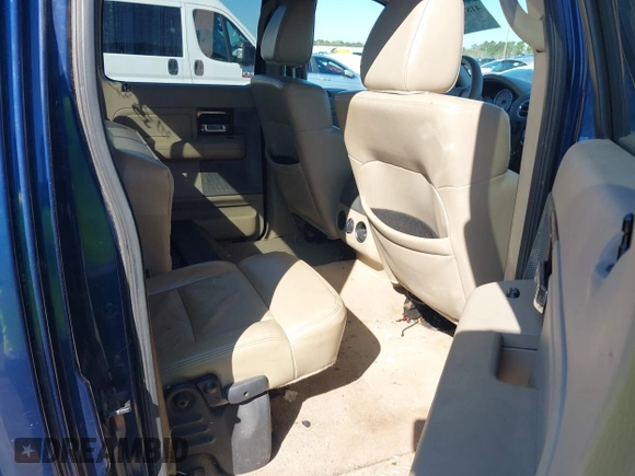 2007 Ford F-150 XLT with VIN 1FTPW14V17FA79940, listed as a IAAI auction lot 41879082 with 228,503 mi miles. Bid and sale history available at carsss.com. Image 8.