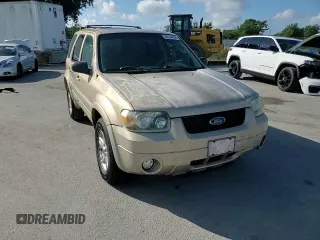 2007 Ford Escape Limited with VIN 1FMCU04177KA09776, listed as a Copart auction lot 60784535 with 175,679 mi miles and Salvage title. Bid and sale history available at DreamBid. Image 14.