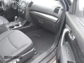 2012 Kia Sorento LX with VIN 5XYKT3A6XCG247528, listed as a IAAI auction lot 42194338 with 123,565 mi miles and . Bid and sale history available at carsss.com. Image 5.