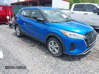 2022 Nissan Kicks S z VIN 3N1CP5BV1NL481274, wystawiony jako IAAI lot #42259040 z przebiegiem 32 082 mil mil oraz . Historia ofert i sprzedaży dostępna na DreamBid. Obrazek 1.
