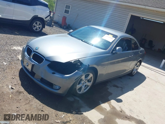 2008 BMW 3 Series 328i with VIN WBAWL13598PX20251, listed as a IAAI auction lot 42152184 with 130,908 mi miles and . Bid and sale history available at DreamBid. Image 2.