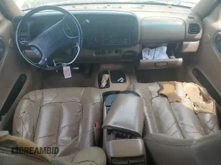 1999 Dodge Durango with VIN 1B4HR28Y0XF544369, listed as a Copart auction lot 52482525 with 232,180 mi miles and Salvage Title. Bid and sale history available at DreamBid. Image 8.