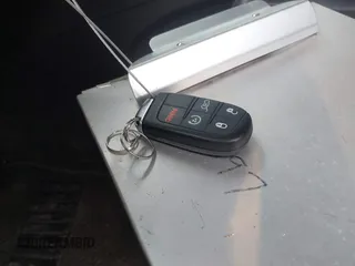2016 Jeep Grand Cherokee Summit с VIN 1C4RJEJG7GC351672, выставлен на аукционе IAAI как лот 40938222 с пробегом 69 706 миль миль и . История ставок и продаж доступна на DreamBid. Изображение 11.