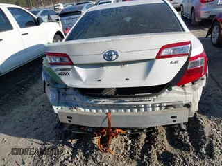 2012 Toyota Camry L with VIN 4T1BF1FK1CU561970, listed as a IAAI auction lot 41791136 with 113,261 mi miles. Bid and sale history available at carsss.com. Image 6.