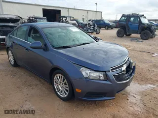 2014 Chevrolet Cruze ECO with VIN 1G1PH5SB9E7293326, listed as a IAAI auction lot 39634650 with 172,447 mi miles. Bid and sale history available at carsss.com. Image 1.