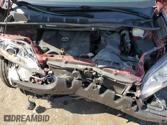 2017 Toyota Sienna XLE Auto Access Seat with VIN 5TDYZ3DC7HS891072, listed as a Copart auction lot 61480035 with 121,226 mi miles and Salvage title. Bid and sale history available at DreamBid. Image 12.