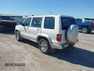 1998 Isuzu Trooper S with VIN JACDJ58X0W7913434, listed as a IAAI auction lot 41690061 with 208,306 mi miles and . Bid and sale history available at DreamBid. Image 3.