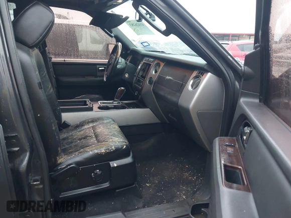 2007 Ford Expedition Limited with VIN 1FMFU19597LA14809, listed as a IAAI auction lot 41426283 with 227,208 mi miles. Bid and sale history available at carsss.com. Image 5.