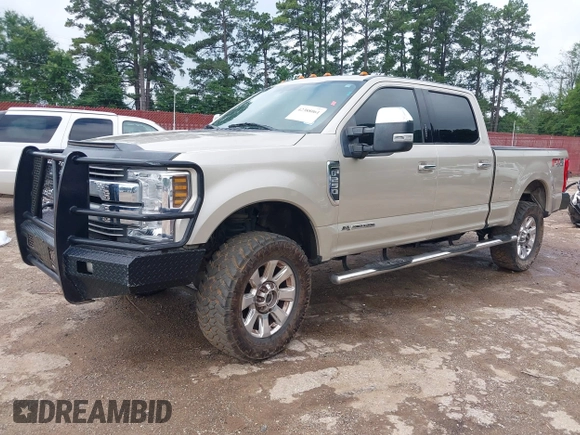 2018 Ford F-250 XL with VIN 1FT7W2BTXJEB50640, listed as a IAAI auction lot 42388061 with 274,829 mi miles and . Bid and sale history available at DreamBid. Image 17.