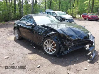 2005 Mercedes-Benz SLK 230/320 z VIN WDBWK56F15F036103, wystawiony jako IAAI lot #42108428 z przebiegiem 79 040 mil mil oraz . Historia ofert i sprzedaży dostępna na DreamBid. Obrazek 1.