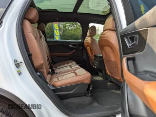 2021 Audi Q7 Premium Plus with VIN WA1LJAF7XMD041149, listed as a Copart auction lot 44650505 with 35,226 mi miles and Clean title. Bid and sale history available at DreamBid. Image 6.