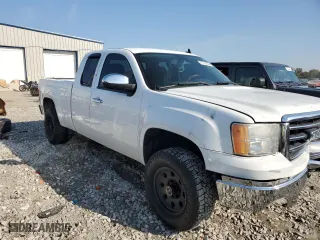 2013 GMC Sierra 1500 SLE with VIN 1GTR2VE70DZ338617, listed as a Copart auction lot 71776704 with 0 mi miles and Salvage Title. Bid and sale history available at carsss.com. Image 4.