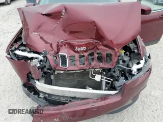 2020 Jeep Cherokee Latitude Plus with VIN 1C4PJLLB6LD586095, listed as a Copart auction lot 43996165 with 106,381 mi miles and Salvage Title. Bid and sale history available at carsss.com. Image 13.