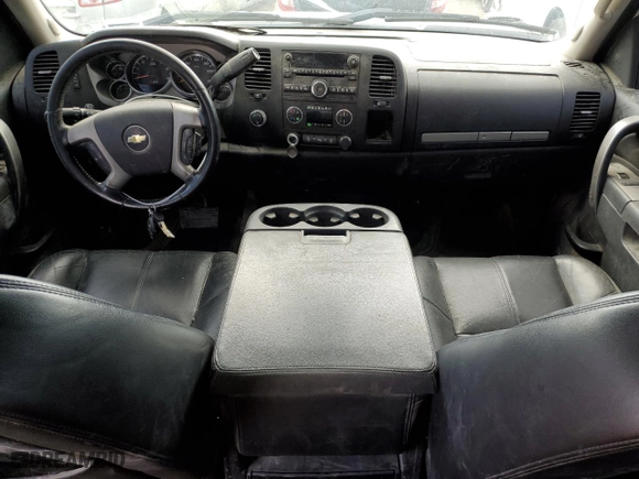2013 Chevrolet Silverado 1500 LT with VIN 3GCPKSE73DG123013, listed as a Copart auction lot 77871044 with 152,921 mi miles and Salvage Title. Bid and sale history available at carsss.com. Image 8.