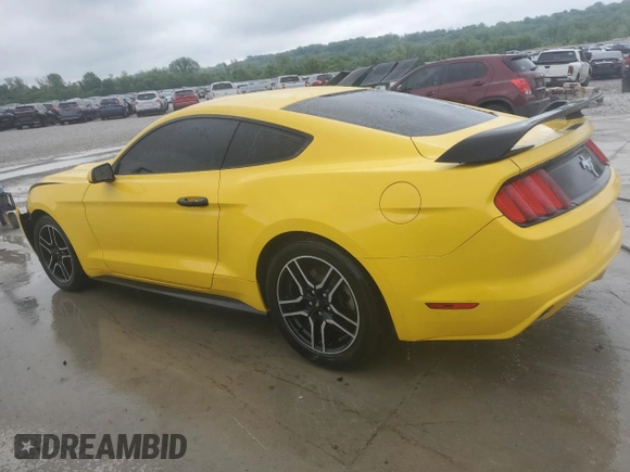 2016 Ford Mustang V6 z VIN 1FA6P8AM7G5320960, wystawiony jako Copart lot #56502695 z przebiegiem 125 599 mil mil oraz Szkoda całkowita • Salvage title. Historia ofert i sprzedaży dostępna na DreamBid. Obrazek 2.