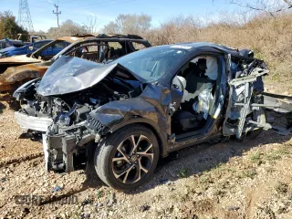 2022 Toyota C-HR XLE with VIN NMTKHMBX5NR140566, listed as a Copart auction lot 43204845 with Not Provided miles and Salvage Title. Bid and sale history available at DreamBid. Image 1.