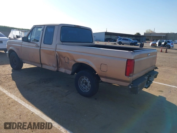 1994 Ford F-150 with VIN 1FTEX15N4RKB42106, listed as a IAAI auction lot 41895936 with 229,108 mi miles. Bid and sale history available at carsss.com. Image 3.
