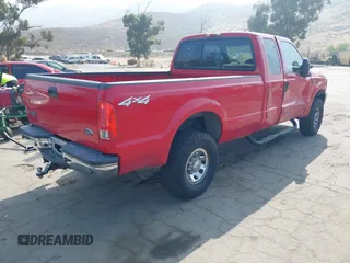 2003 Ford F-250 XL with VIN 1FTNX21SX3EA27162, listed as a IAAI auction lot 42532244 with 111,388 mi miles and . Bid and sale history available at DreamBid. Image 4.