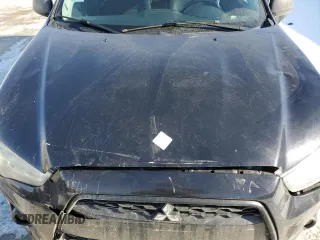 2013 Mitsubishi Outlander Sport SE z VIN 4A4AJ3AU3DE603885, wystawiony jako Copart lot #49848305 z przebiegiem 148 140 mil mil oraz Szkoda całkowita • Salvage title. Historia ofert i sprzedaży dostępna na DreamBid. Obrazek 12.