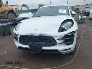 2015 Porsche Macan Turbo with VIN WP1AF2A5XFLB93921, listed as a IAAI auction lot 42466833 with 89,098 mi miles and . Bid and sale history available at DreamBid. Image 6.