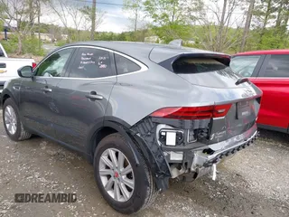 2018 Jaguar E-Pace S z VIN SADFJ2FXXJ1Z31984, wystawiony jako IAAI lot #42006201 z przebiegiem 68 909 mil mil oraz . Historia ofert i sprzedaży dostępna na DreamBid. Obrazek 14.