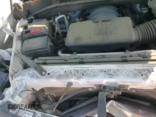 2019 Chevrolet Silverado 1500 z VIN 1GCRWEED1KZ325219, wystawiony jako Copart lot #59885885 z przebiegiem 114 371 mil mil oraz Szkoda całkowita • Salvage title. Historia ofert i sprzedaży dostępna na DreamBid. Obrazek 14.