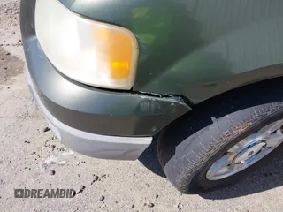 2003 Ford Expedition Special Service с VIN 1FMFU15L33LB46589, выставлен на аукционе IAAI как лот 42294785 с пробегом 325 940 миль миль и . История ставок и продаж доступна на DreamBid. Изображение 6.