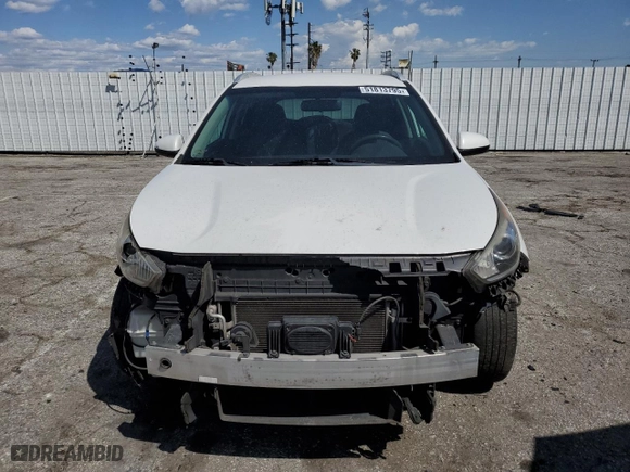 2017 Kia Niro LX with VIN KNDCB3LC3H5051652, listed as a Copart auction lot 51813795 with 177,697 mi miles and Salvage Title. Bid and sale history available at carsss.com. Image 5.