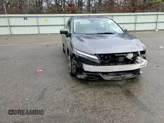 2018 Honda Clarity with VIN JHMZC5F13JC010371, listed as a Copart auction lot 85222544 with 70,033 mi miles and Salvage Title. Bid and sale history available at DreamBid. Image 10.