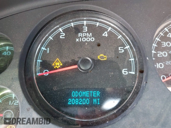 2008 Chevrolet Tahoe 1LT z VIN 1GNFC13008R125999, wystawiony jako IAAI lot #42315423 z przebiegiem 208 200 mil mil oraz . Historia ofert i sprzedaży dostępna na DreamBid. Obrazek 16.