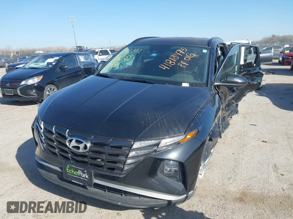2024 Hyundai Tucson SEL with VIN 5NMJB3DE4RH299544, listed as a IAAI auction lot 41818475 with 37,698 mi miles. Bid and sale history available at carsss.com. Image 2.