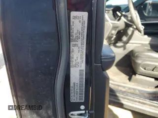 2024 Jeep Grand Cherokee Limited z VIN 1C4RJKBG9R8596962, wystawiony jako Copart lot #51302545 z przebiegiem 5 929 mil mil oraz Czysty tytuł • Clean title. Historia ofert i sprzedaży dostępna na DreamBid. Obrazek 13.
