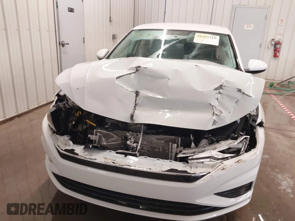2020 Volkswagen Jetta S с VIN 3VWN57BU3LM091943, выставлен на аукционе IAAI как лот 41292319 с пробегом 83 995 миль миль и . История ставок и продаж доступна на DreamBid. Изображение 12.