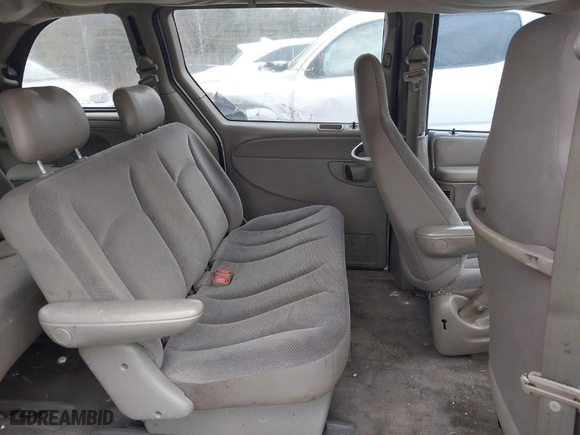 2001 Dodge Caravan SE with VIN 1B4GP25371B255014, listed as a IAAI auction lot 41796770 with 274,726 mi miles. Bid and sale history available at carsss.com. Image 8.