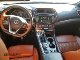 2019 Nissan Maxima Platinum z VIN 1N4AA6AV6KC383738, wystawiony jako Copart lot #46600455 z przebiegiem 94 128 mil mil oraz Szkody całkowita. Historia ofert i sprzedaży dostępna na DreamBid. Obrazek 8.