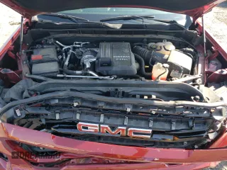 2022 GMC Sierra 1500 z VIN 1GTV9CET4NZ197774, wystawiony jako Copart lot #65208824 z przebiegiem 39 950 mil mil oraz Szkoda całkowita • Salvage title. Historia ofert i sprzedaży dostępna na DreamBid. Obrazek 11.