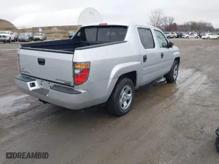 2008 Honda Ridgeline RT with VIN 2HJYK16218H526023, listed as a IAAI auction lot 41101231 with 189,706 mi miles. Bid and sale history available at carsss.com. Image 4.