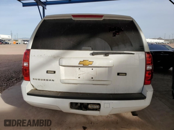 2012 Chevrolet Suburban z VIN 1GNWK5EG5CR312328, wystawiony jako Copart lot #84456004 z przebiegiem 162 987 mil mil oraz Szkoda całkowita • Salvage title. Historia ofert i sprzedaży dostępna na DreamBid. Obrazek 6.