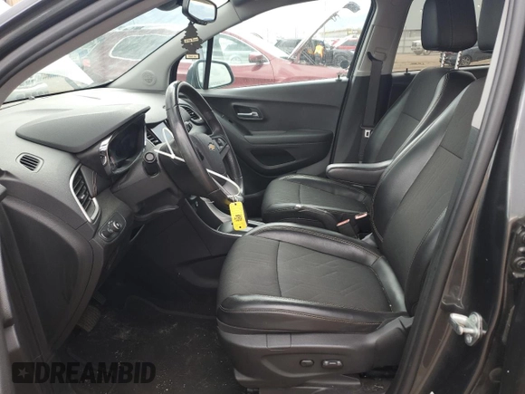 2020 Chevrolet Trax LT with VIN 3GNCJPSB4LL270803, listed as a Copart auction lot 64568325 with 36,053 mi miles and Clean title. Bid and sale history available at DreamBid. Image 7.