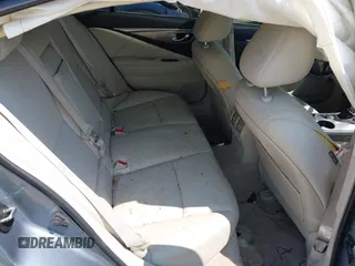 2017 Infiniti Q50 Premium z VIN JN1EV7AR1HM834900, wystawiony jako IAAI lot #42435638 z przebiegiem 76 937 mil mil oraz . Historia ofert i sprzedaży dostępna na DreamBid. Obrazek 8.
