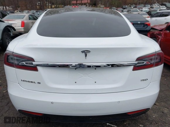 2016 Tesla Model S 90D with VIN 5YJSA1E26GF155962, listed as a IAAI auction lot 41348998 with 134,269 mi miles and . Bid and sale history available at DreamBid. Image 16.