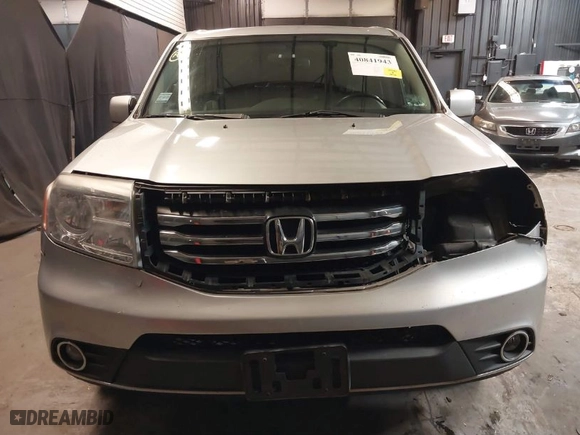 2014 Honda Pilot EX-L with VIN 5FNYF4H59EB001715, listed as a IAAI auction lot 40841943 with 229,454 mi miles. Bid and sale history available at carsss.com. Image 13.