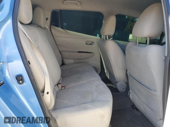 2011 Nissan LEAF SL-e z VIN JN1AZ0CPXBT001891, wystawiony jako Copart lot #58844605 z przebiegiem 100 557 mil mil oraz Czysty tytuł • Clean title. Historia ofert i sprzedaży dostępna na DreamBid. Obrazek 10.
