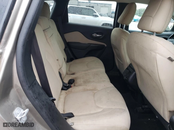 2016 Jeep Cherokee Altitude with VIN 1C4PJMCS8GW241263, listed as a Copart auction lot 73146334 with 101,581 mi miles and Clean Title. Bid and sale history available at carsss.com. Image 11.