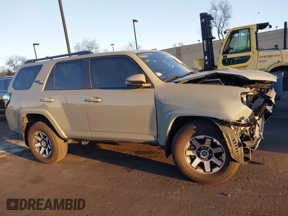 2023 Toyota 4Runner TRD Off Road Premium with VIN JTERU5JRXP6205852, listed as a IAAI auction lot 41631811 with 18,814 mi miles and . Bid and sale history available at DreamBid. Image 14.