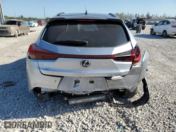 2024 Lexus UX 250h F Sport z VIN JTHB6JBHXR2160693, wystawiony jako Copart lot #53131285 z przebiegiem 40 938 mil mil oraz Szkoda całkowita • Salvage title. Historia ofert i sprzedaży dostępna na DreamBid. Obrazek 6.