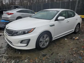 2016 Kia Optima EX z VIN KNAGN4AD8G5092039, wystawiony jako Copart lot #84796104 z przebiegiem 147 235 mil mil oraz Szkoda całkowita • Salvage title. Historia ofert i sprzedaży dostępna na DreamBid. Obrazek 1.