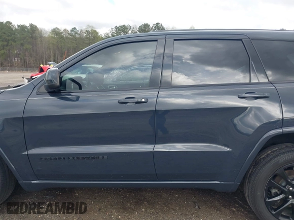 2018 Jeep Grand Cherokee Altitude with VIN 1C4RJEAG6JC238786, listed as a IAAI auction lot 41867806 with 86,954 mi miles. Bid and sale history available at carsss.com. Image 14.