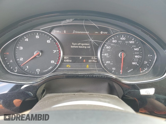 2017 Audi A8 z VIN WAU44AFD2HN009512, wystawiony jako Copart lot #50818385 z przebiegiem 44 175 mil mil oraz Szkoda całkowita • Salvage title. Historia ofert i sprzedaży dostępna na DreamBid. Obrazek 9.